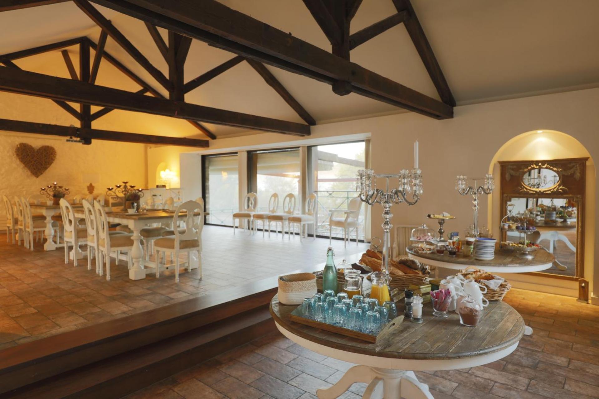 French Correze Moulin Bleu Hotell Saint-Pantaléon-de-Larche Exteriör bild
